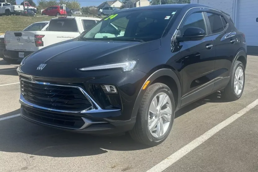 2024 Buick Encore GX Preferred photo 1