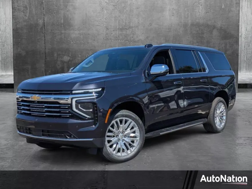 2025 Chevrolet Suburban Premier photo 1