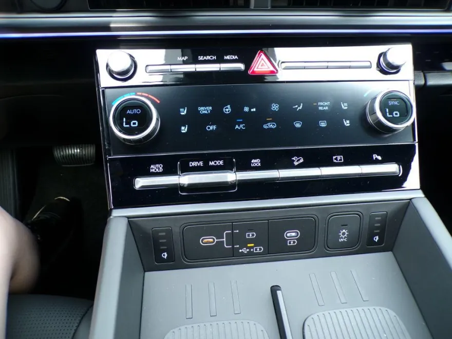 2025 Hyundai Sonata SEL photo 1