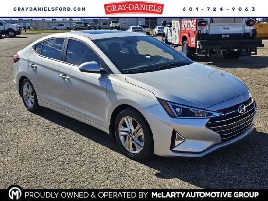 2020 Hyundai Elantra Value Edition photo 1
