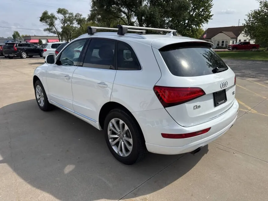 2016 Audi Q5 2.0T Premium photo 1
