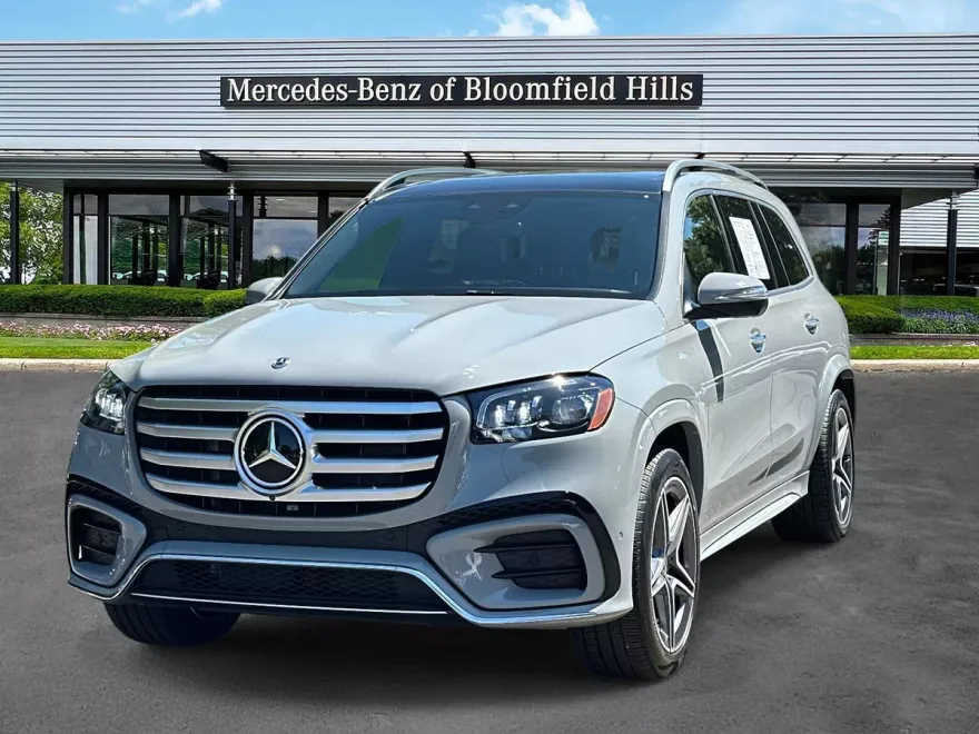 2024 Mercedes Benz GLS 450 4MATIC photo 1
