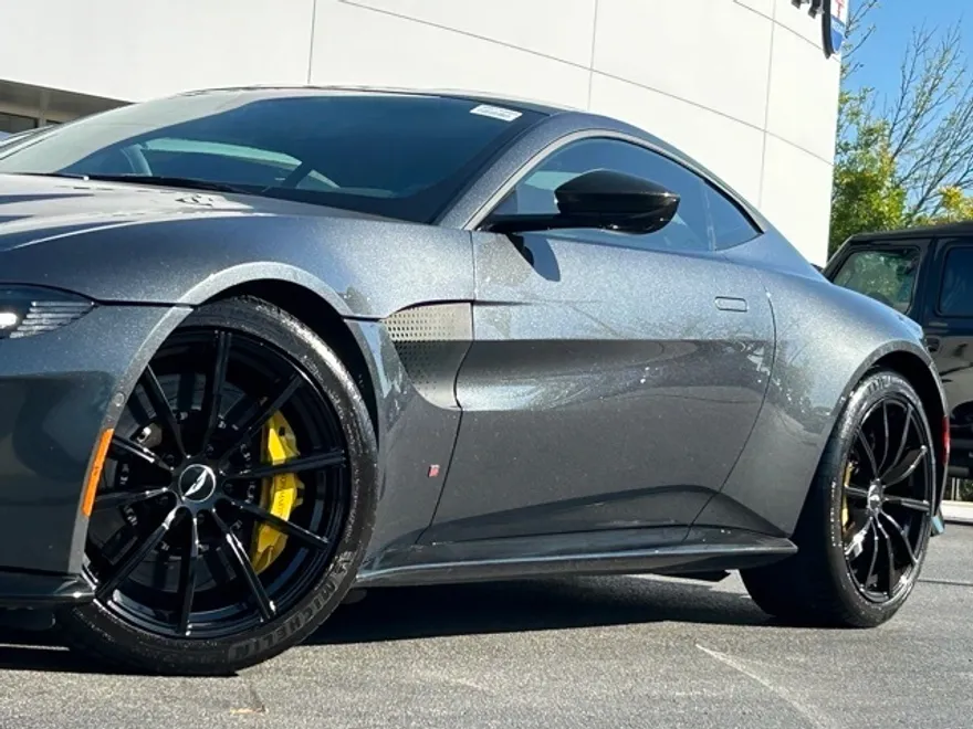 2019 Aston Martin Vantage AM6 photo 1
