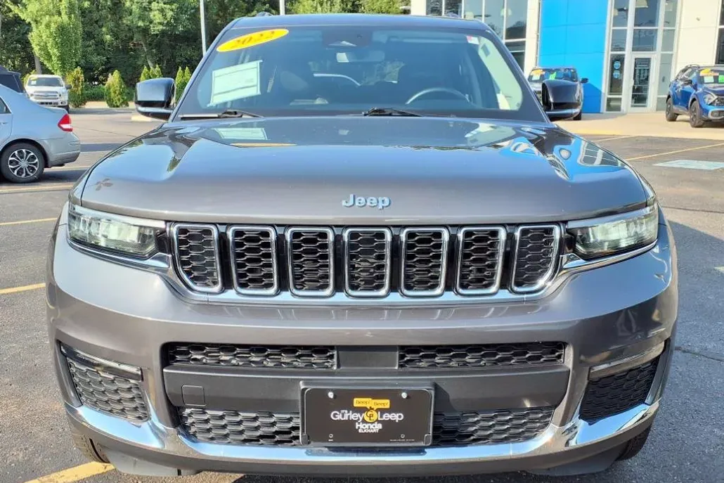 2022 Jeep Grand Cherokee Limited photo 1