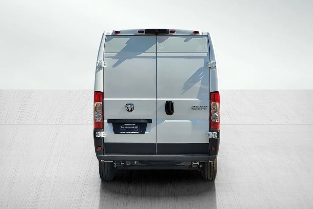 2026 Ram ProMaster 2500 photo 1