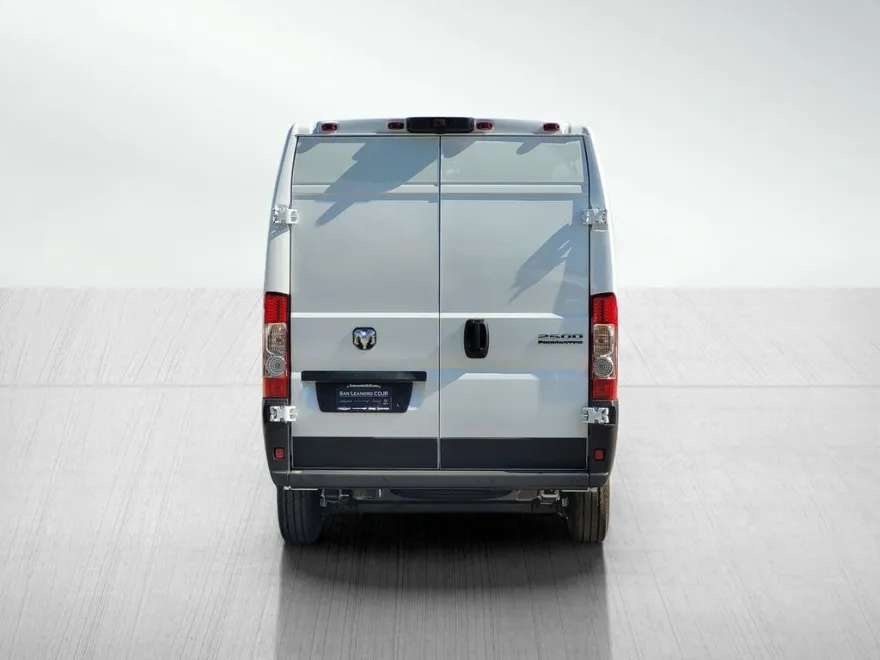 2026 Ram ProMaster 2500 photo 1