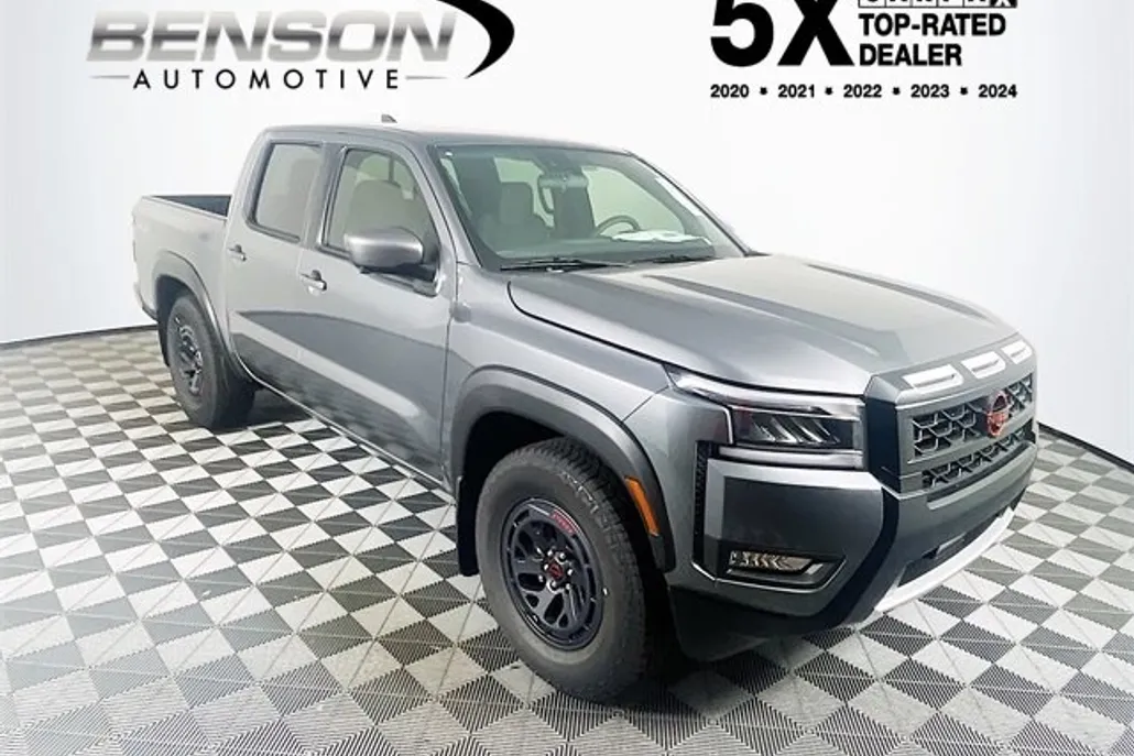 2025 Nissan Frontier PRO-X photo 1