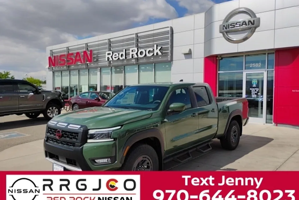 2025 Nissan Frontier PRO-4X photo 1