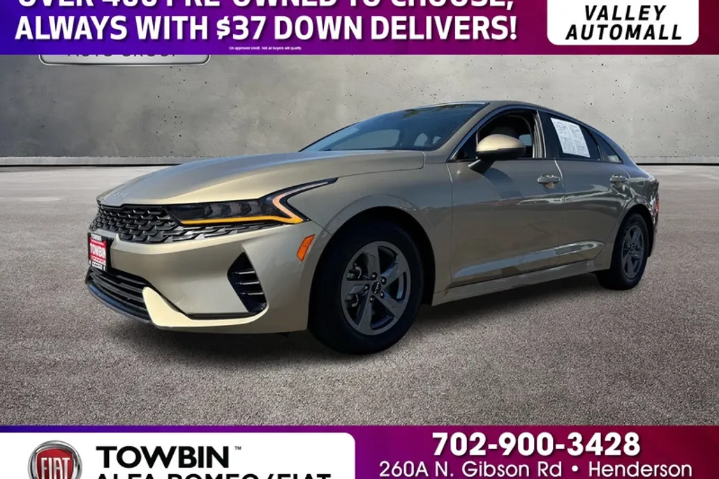 2022 Kia K5 LXS photo 1