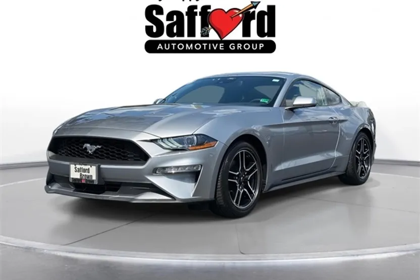 2022 Ford Mustang EcoBoost photo 1