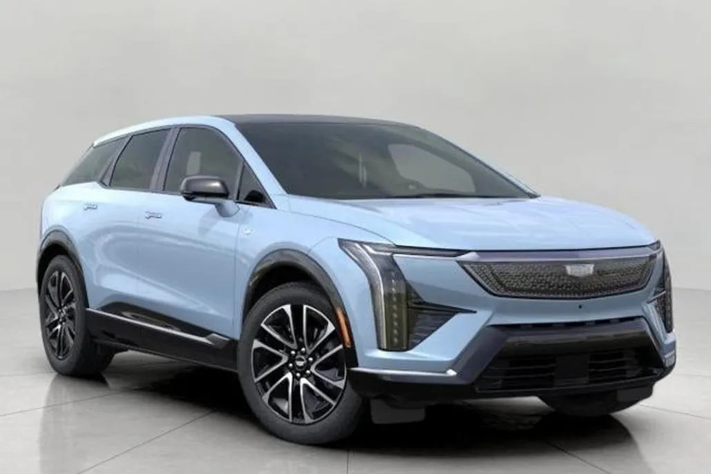 2025 Cadillac Optiq Sport photo 1