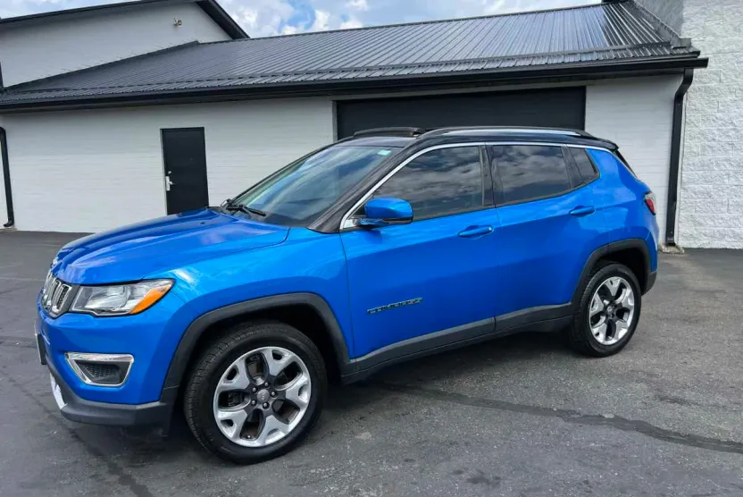 2018 Jeep Compass Limited photo 1