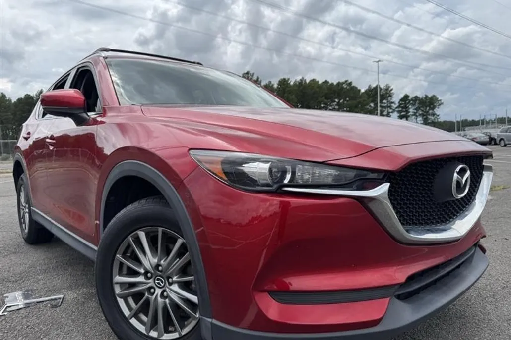 2018 Mazda CX-5 Sport photo 1