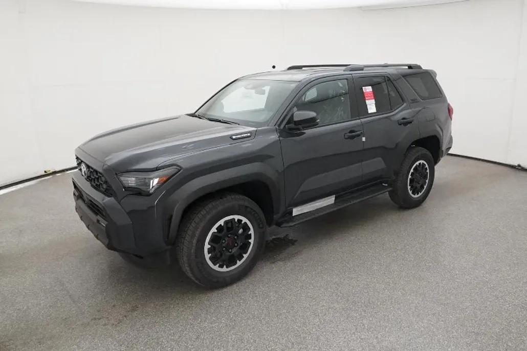 2025 Toyota 4Runner TRD Off-Road photo 1