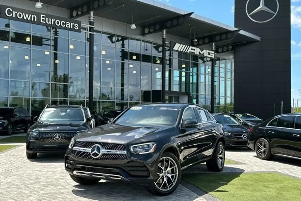 2021 Mercedes Benz GLC 300 Coupe photo 1