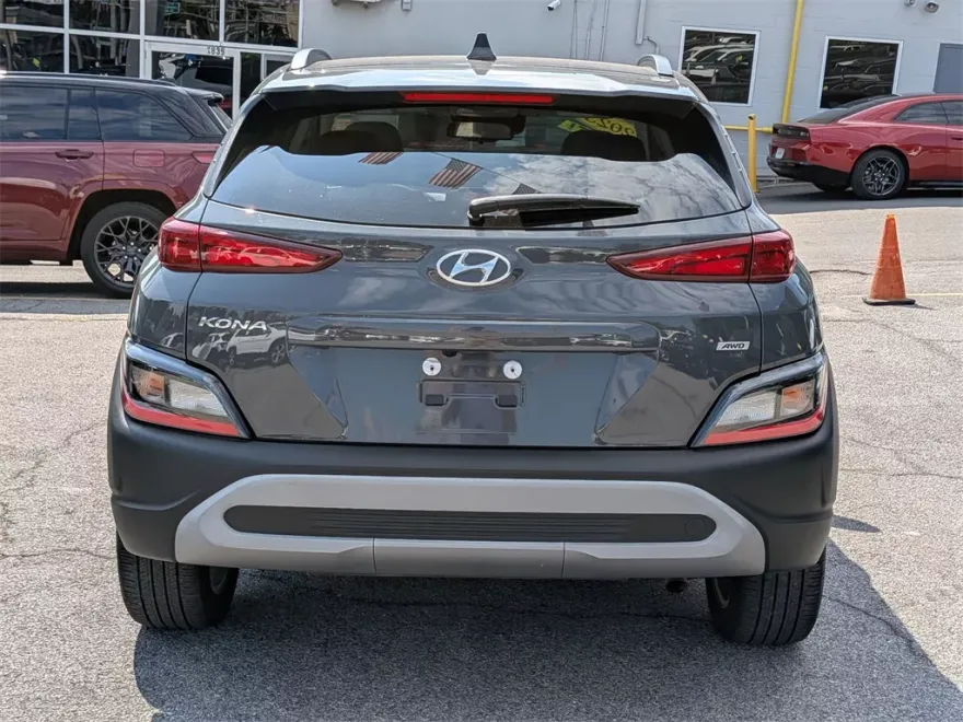2023 Hyundai Kona SEL photo 1