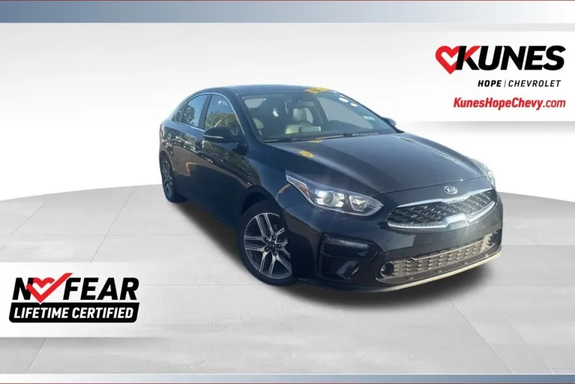 2020 Kia Forte EX photo 1