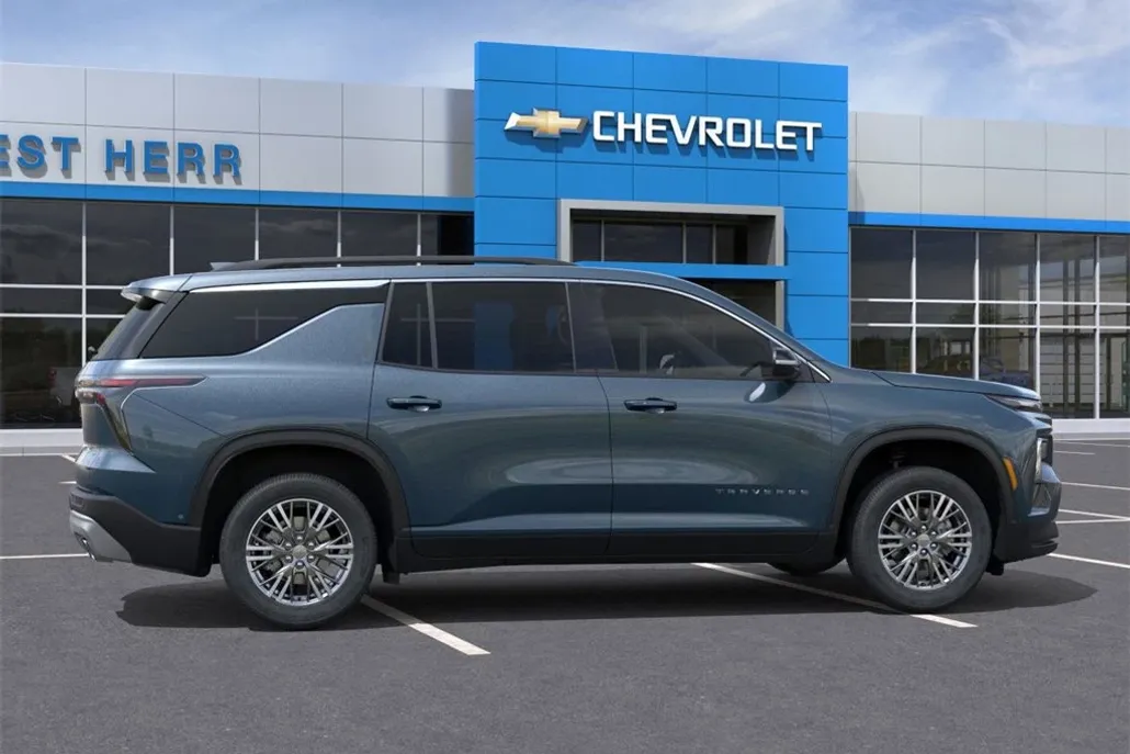 2026 Chevrolet Traverse photo 1