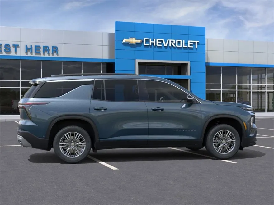 2026 Chevrolet Traverse photo 1