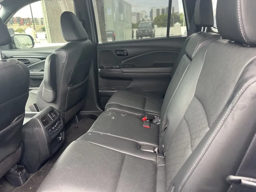 2022 Honda Passport Elite photo 1
