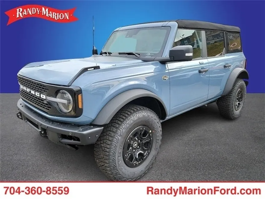 2023 Ford Bronco Wildtrak photo 1