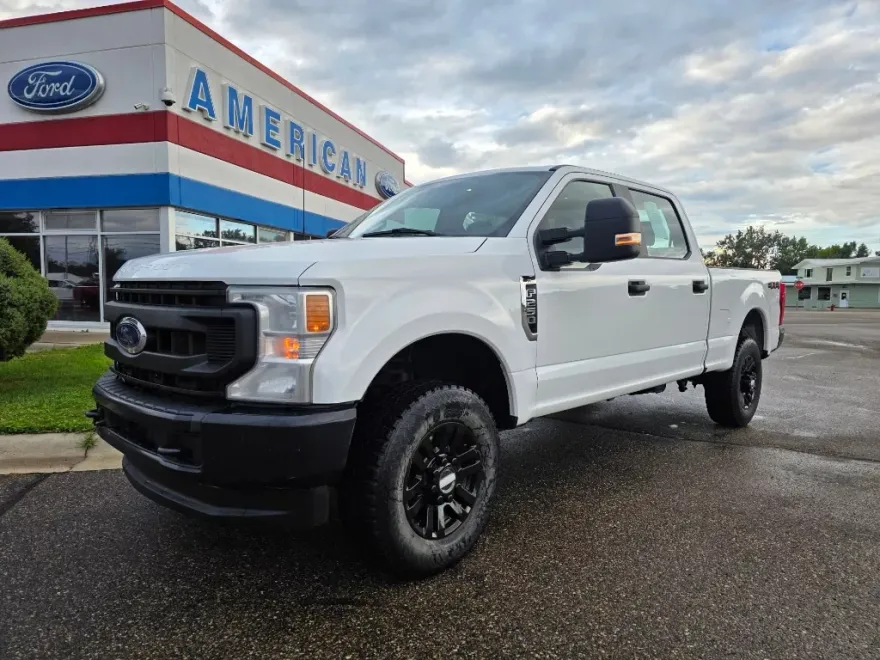 2022 Ford F-250 XL photo 1