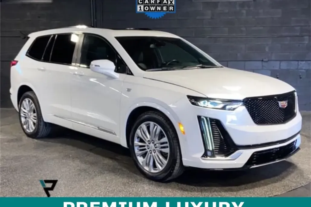 2023 Cadillac XT6 Premium Luxury photo 1