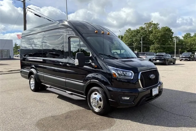 2024 Ford Transit photo 1