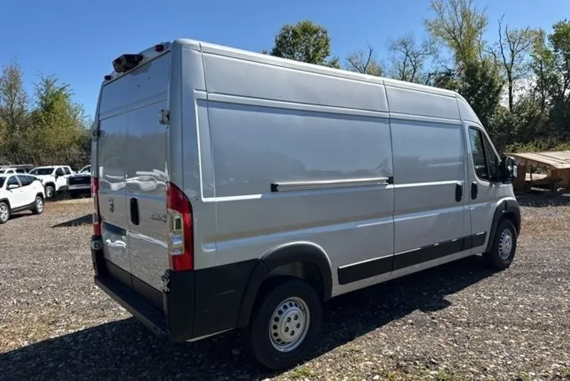 2026 Ram ProMaster 2500 photo 1