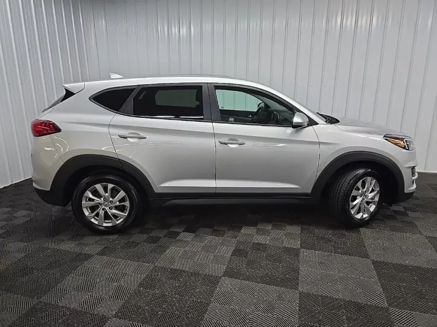 2019 Hyundai Tucson SE photo 1