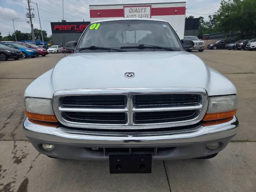 2001 Dodge Dakota SLT photo 1
