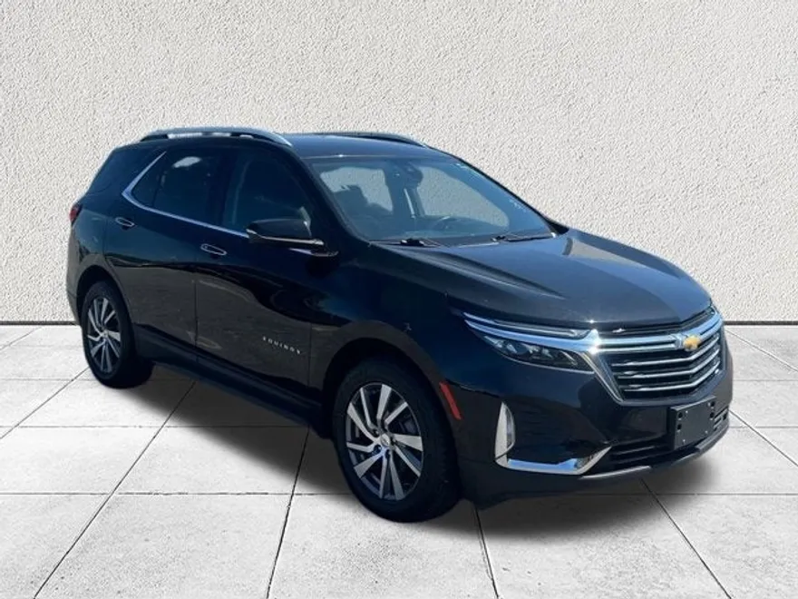 2022 Chevrolet Equinox Premier photo 1