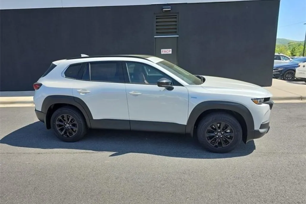2025 Mazda CX-50 Premium photo 1