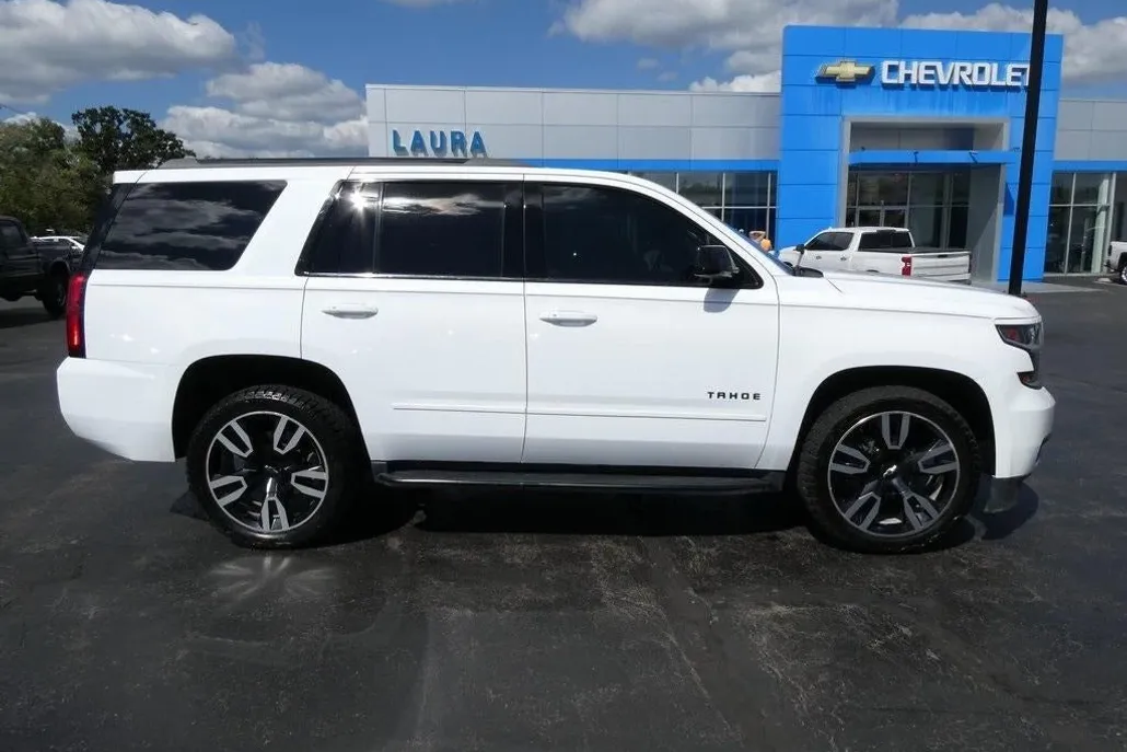 2019 Chevrolet Tahoe Premier photo 1