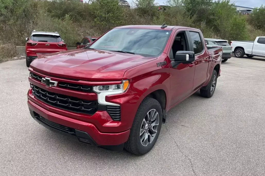 2023 Chevrolet Silverado 1500 RST photo 1