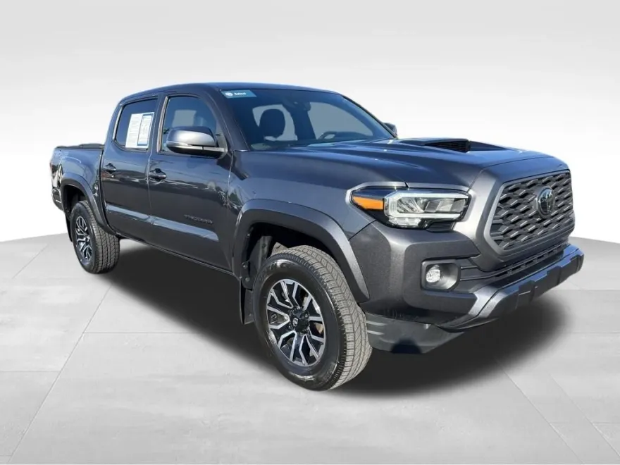 2023 Toyota Tacoma TRD Sport V6 photo 1