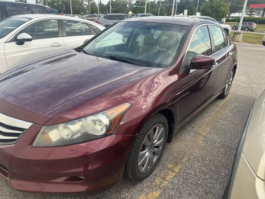 2011 Honda Accord EX-L photo 1