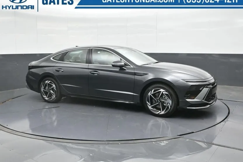 2025 Hyundai Sonata SEL Convenience photo 1