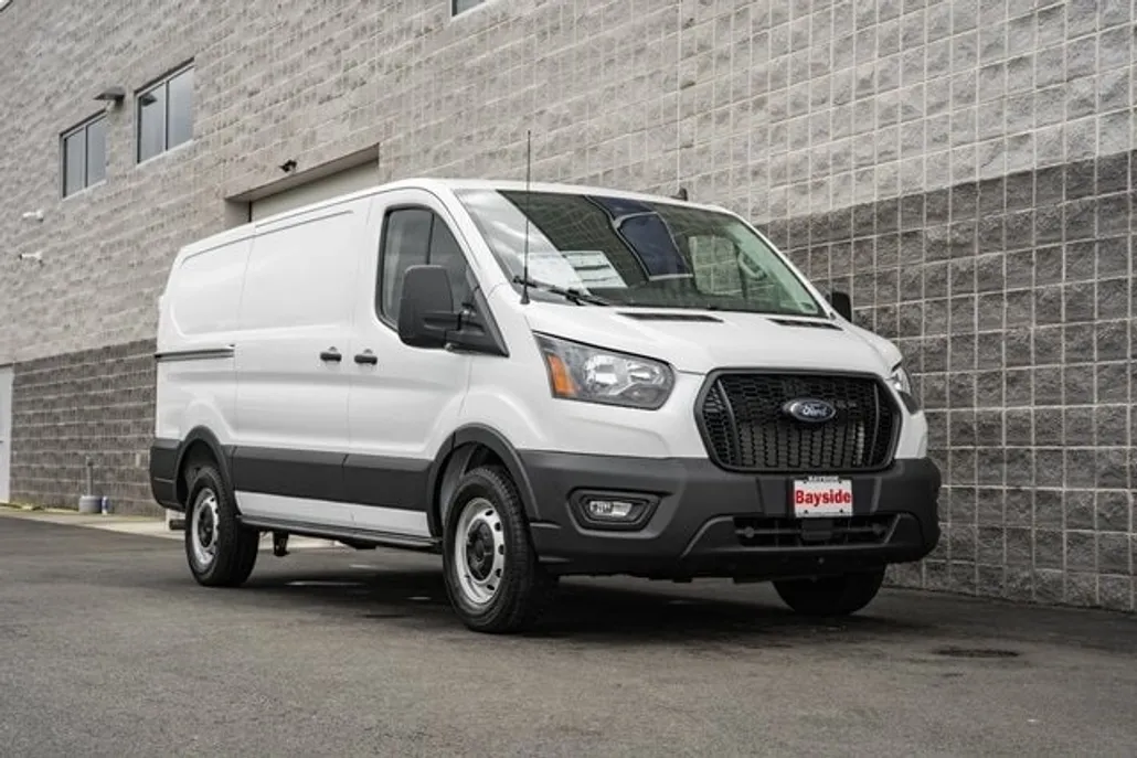 2025 Ford Transit photo 1