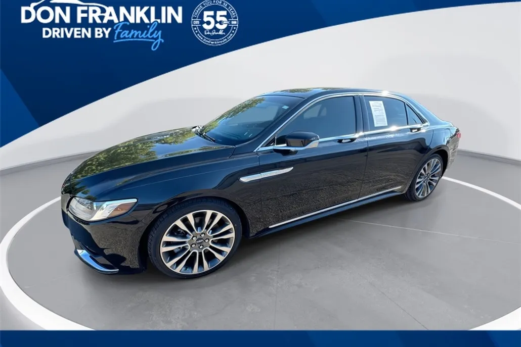 2017 Lincoln Continental Reserve photo 1