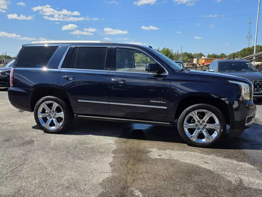 2019 Gmc Yukon Denali photo 1
