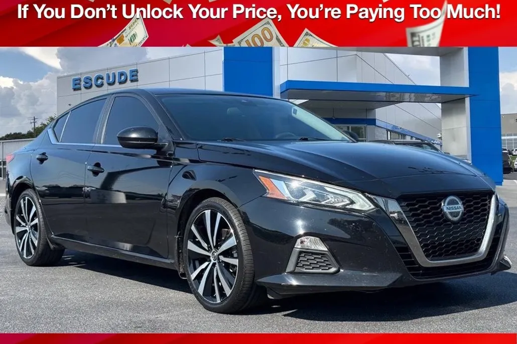 2021 Nissan Altima 2.5 SR photo 1