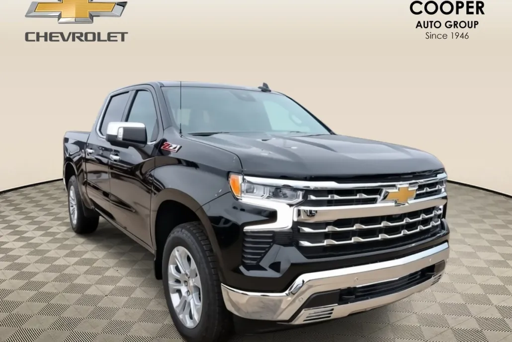 2026 Chevrolet Silverado 1500 LTZ photo 1