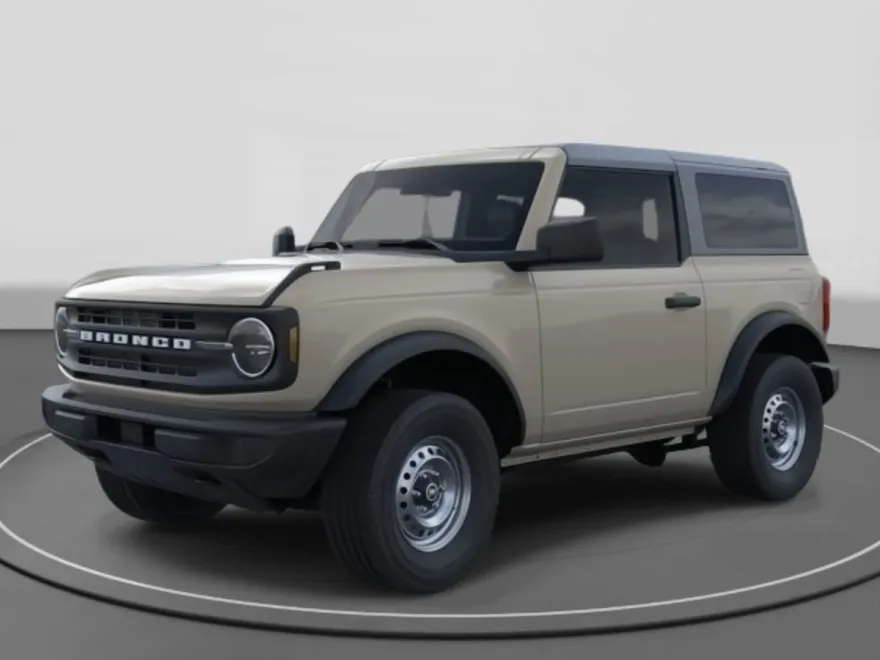 2025 Ford Bronco Base photo 1