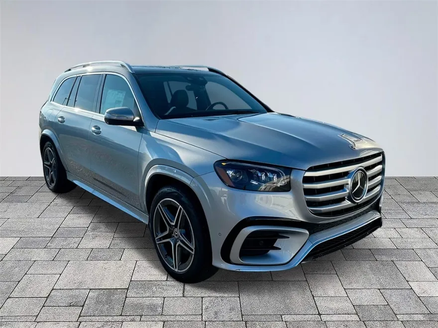 2025 Mercedes Benz GLS 450 4MATIC photo 1