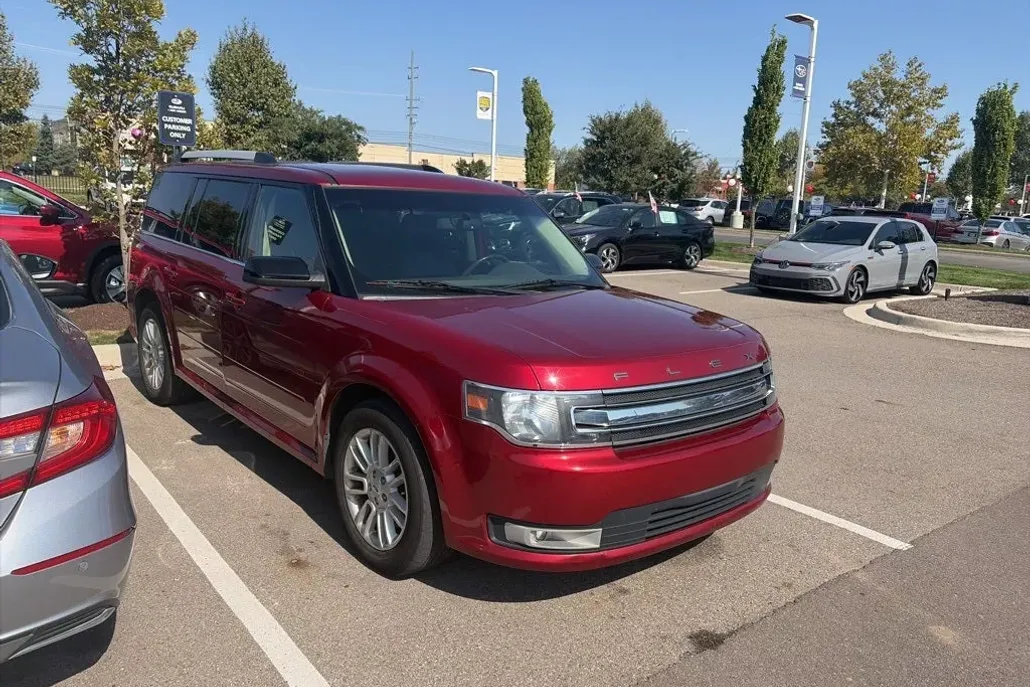 2014 Ford Flex SEL photo 1