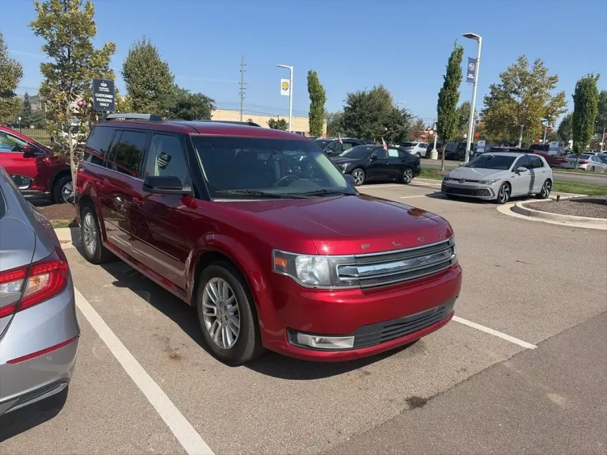 2014 Ford Flex SEL photo 1