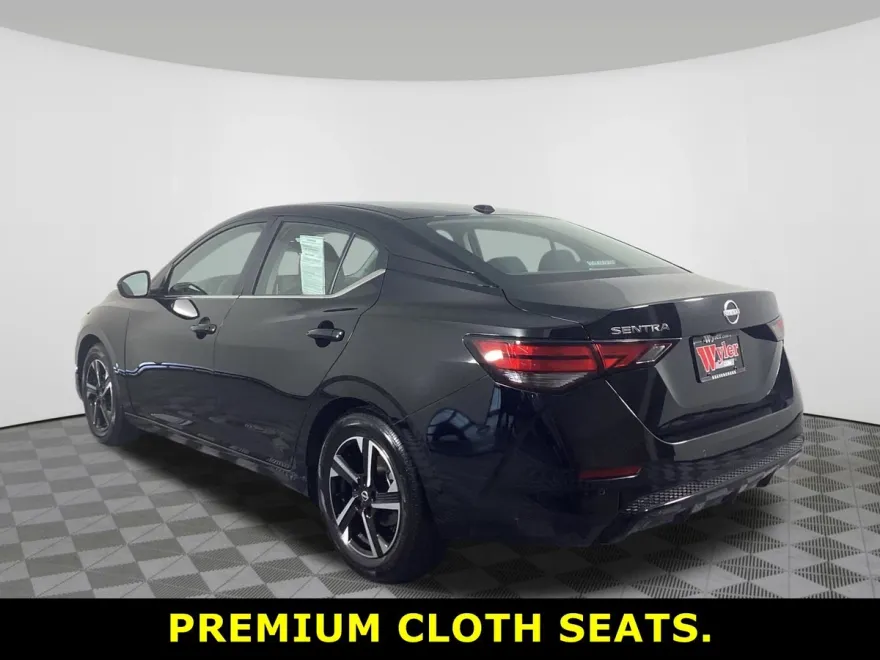 2025 Nissan Sentra SV photo 1