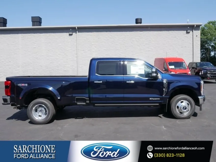 2025 Ford F-350 photo 1
