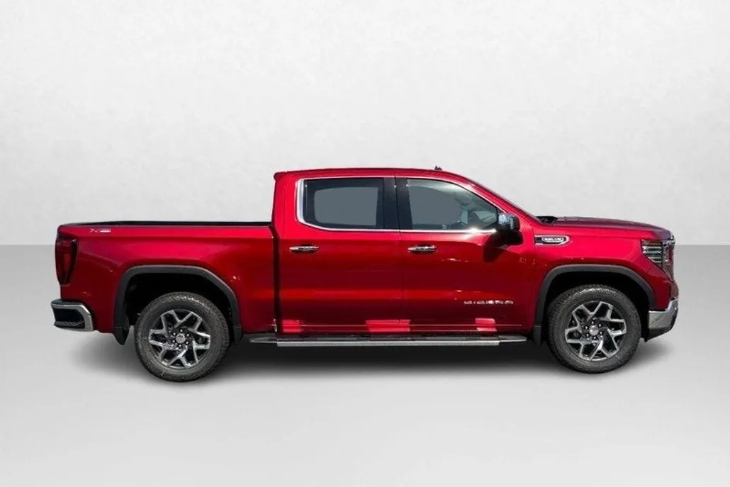 2026 Gmc Sierra 1500 SLT photo 1